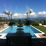 Agriturismo Montegualdone * 사레짜노