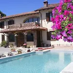 Agriturismo Montegualdone *
