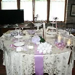 Agriturismo Montegualdone 컨트리하우스 사레짜노