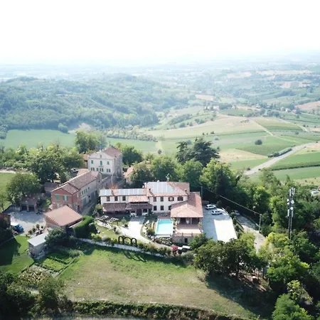 Agriturismo Montegualdone * Sarezzano