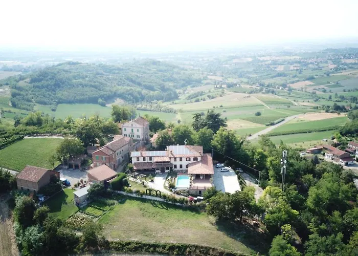 Agriturismo Montegualdone * Sarezzano